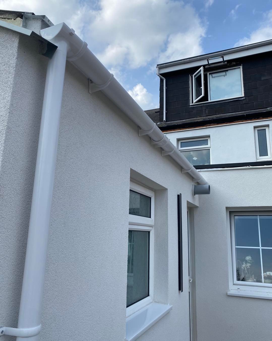 468282055_425450067302695_5994891976727924397_n