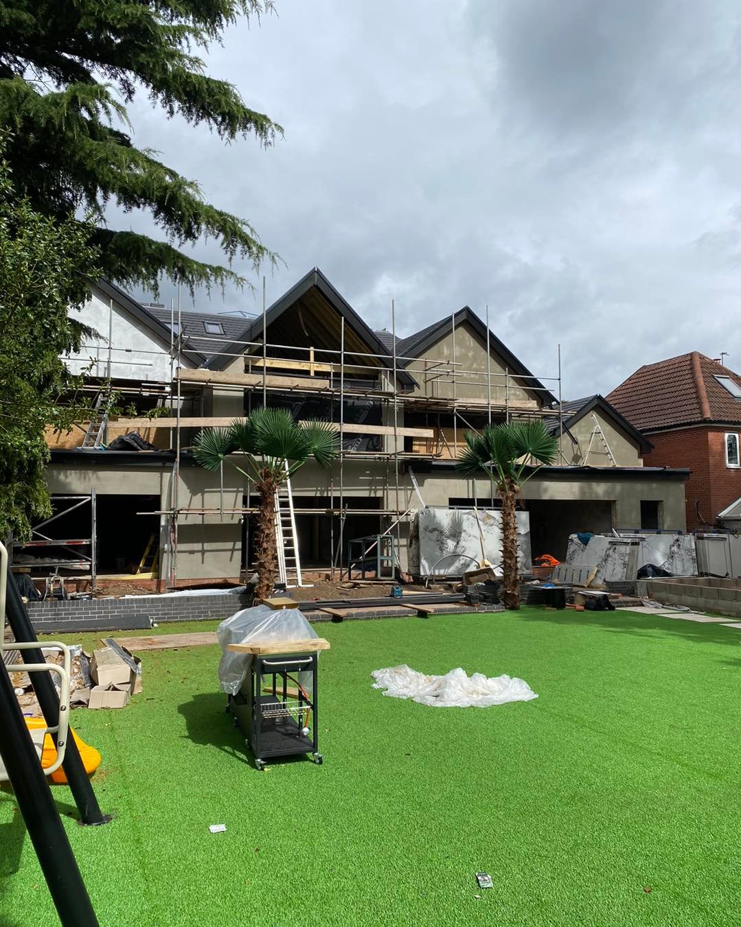 468317915_425451467302555_4082973503529375313_n