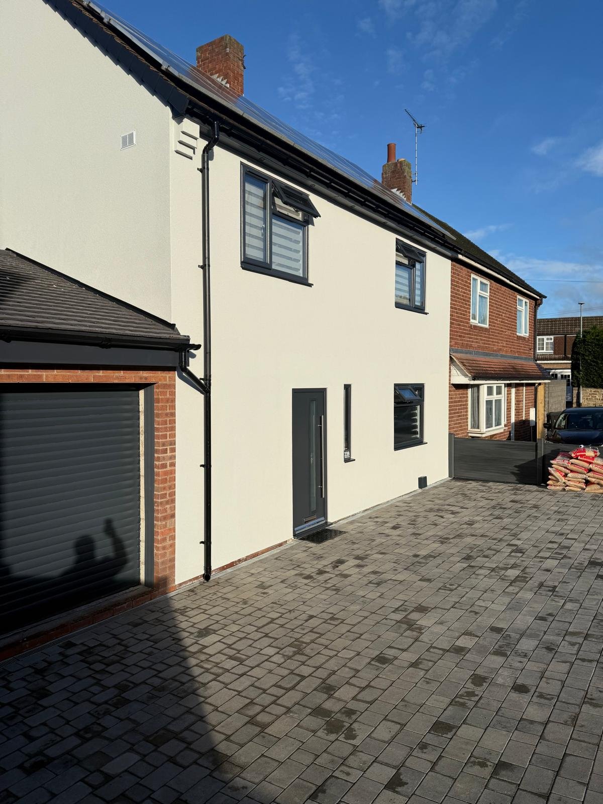 WhatsApp Image 2025-11-21 at 8.02.36 PM (2)