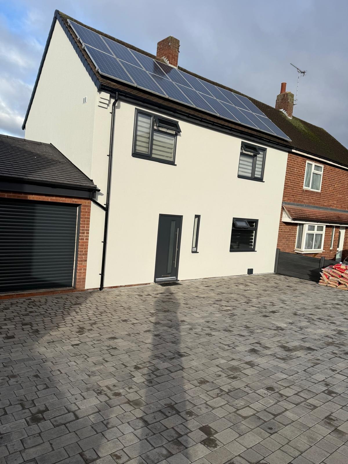 WhatsApp Image 2025-11-21 at 8.02.37 PM (4)